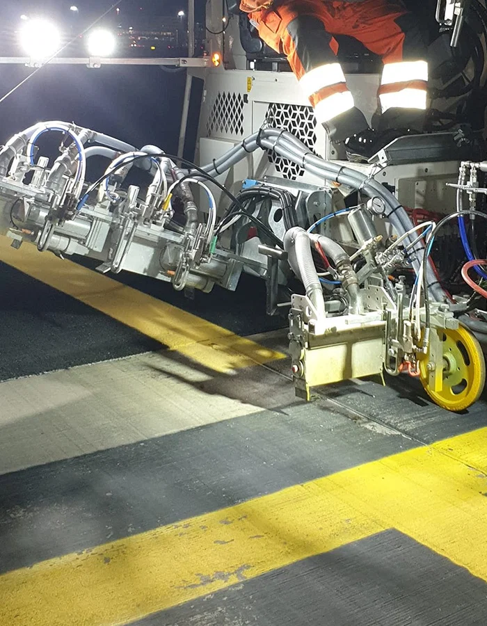 EDEL roadmarking-Canada in action